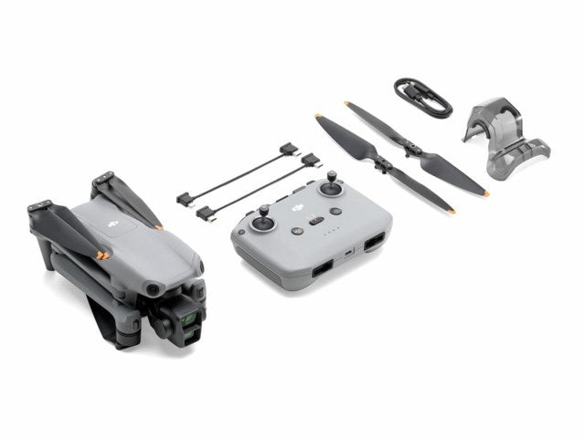 DJI Air 3 drone DJI RC-N2 ohjaimella