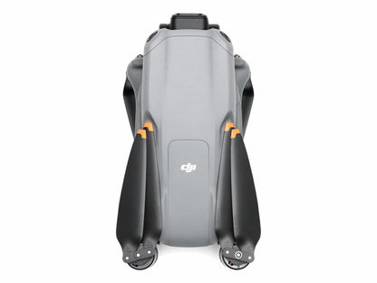 DJI Air 3 drone DJI RC-N2 ohjaimella