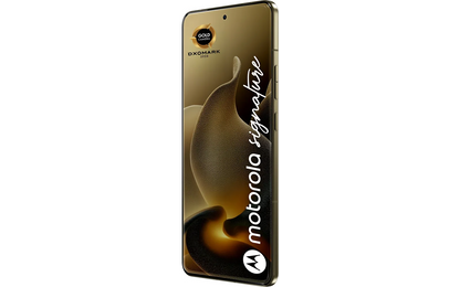 Motorola Signature 512/16 GB phone
