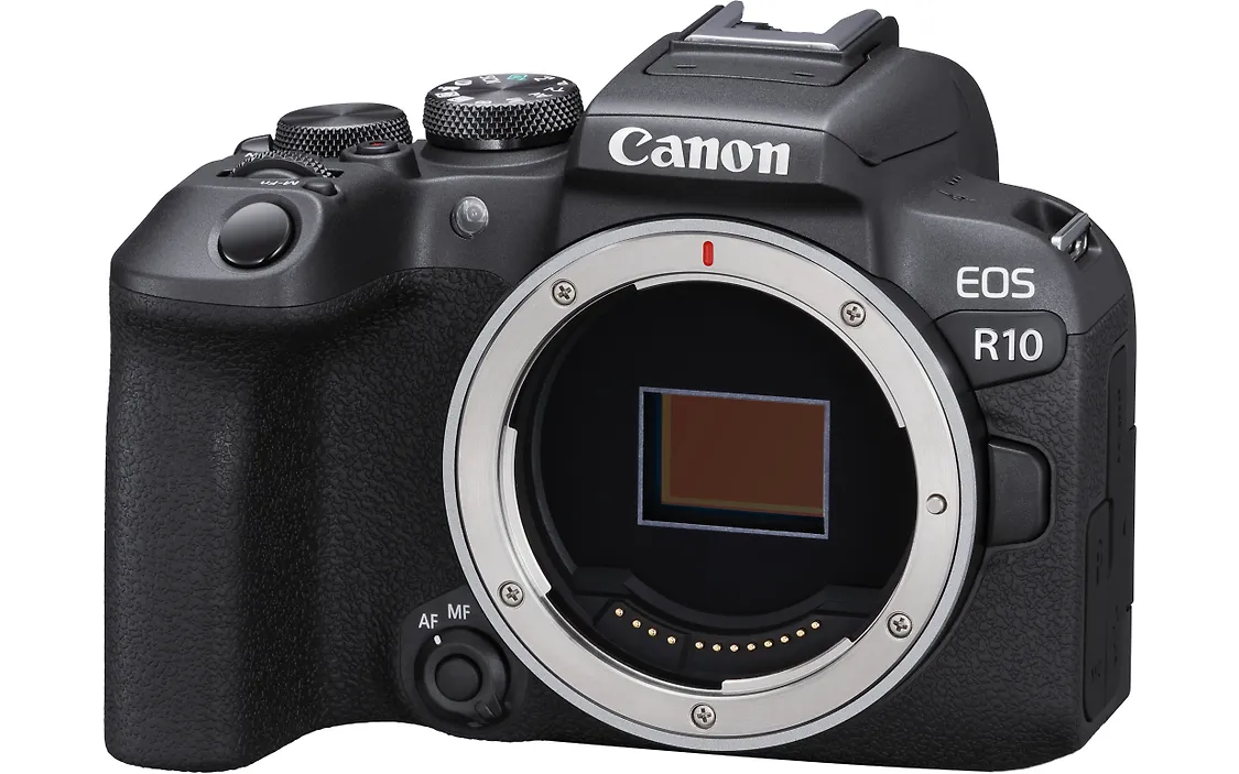 Canon EOS R10