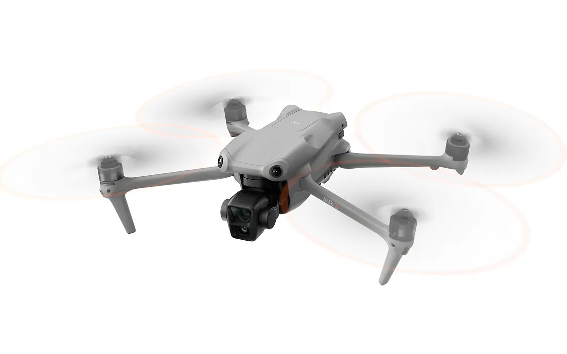 DJI Air 3 Fly More Combo drone DJI RC 2 ohjaimella