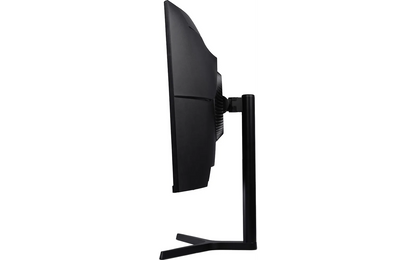 Blackstorm 32" QHD 240 Hz kaareva pelinäyttö