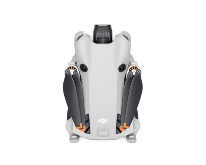 DJI Mini 4 Pro drone, DJI RC 2 ohjaimella + PD 65W verkkovirtalaturi